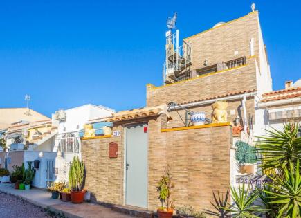 Townhouse for 109 900 euro in Torrevieja, Spain