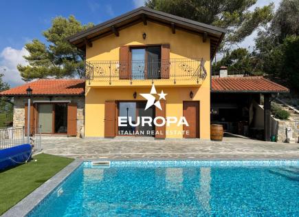 Villa für 990 000 euro in Vallebona, Italien