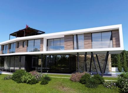 Villa for 2 250 000 euro in Protaras, Cyprus