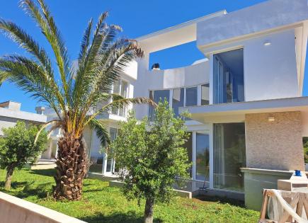 Villa für 550 000 euro in Krimovica, Montenegro