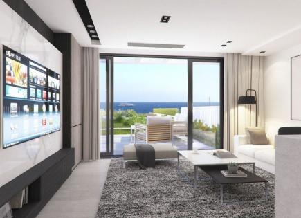 Apartment for 298 666 euro in Larnaca, Cyprus