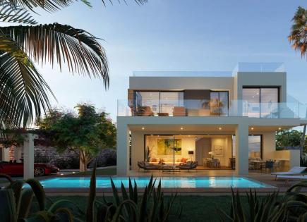 Villa für 1 685 000 euro in Estepona, Spanien