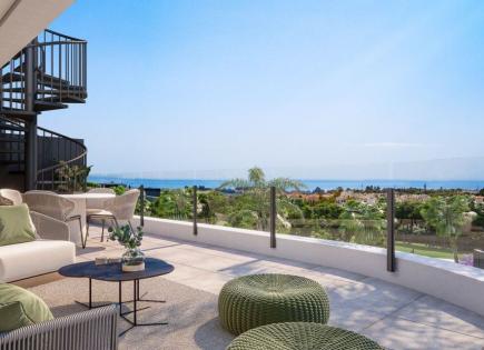 Penthouse for 519 000 euro in Estepona, Spain