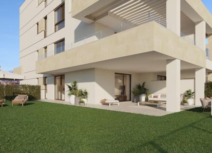 Apartment for 320 000 euro in Estepona, Spain