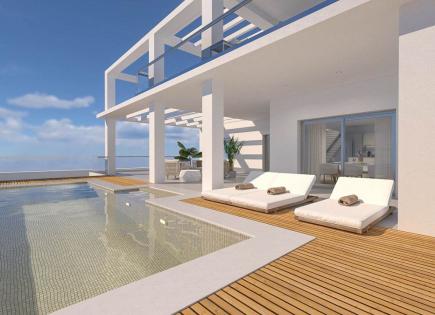 Villa for 875 000 euro in Manilva, Spain