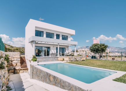 Villa for 850 000 euro in Mijas, Spain