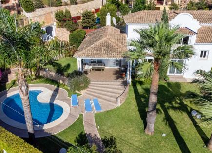 Villa for 1 950 000 euro in Marbella, Spain