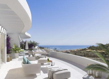 Penthouse for 719 000 euro in Spain