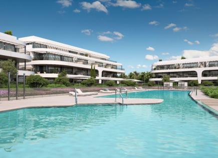 Apartment for 545 000 euro in Estepona, Spain