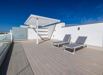 Penthouse für 415 000 euro in Estepona, Spanien