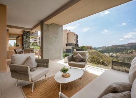 Apartment für 750 000 euro in Benahavis, Spanien