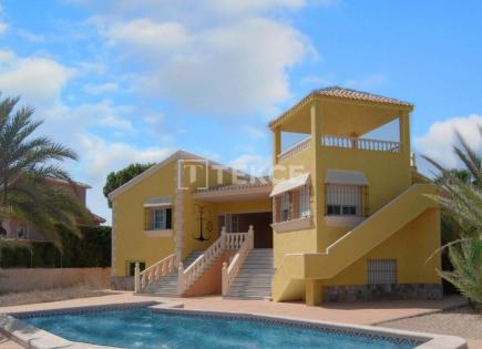 Villa for 780 000 euro in Cartagena, Spain