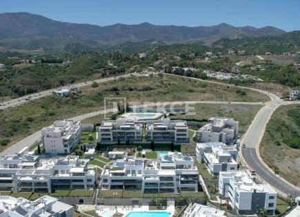 Penthouse for 398 000 euro in Estepona, Spain