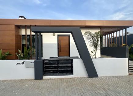 Villa for 464 007 euro in Famagusta, Cyprus
