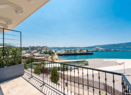 Flat for 585 684 euro in Tivat, Montenegro