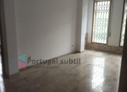 Flat for 125 000 euro in Porto, Portugal