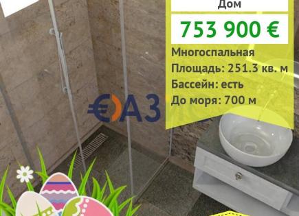 House for 753 900 euro in Sveti Vlas, Bulgaria
