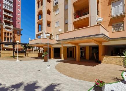 Flat for 330 000 euro in Torrevieja, Spain