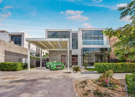 Villa for 5 133 478 euro in Dubai, UAE