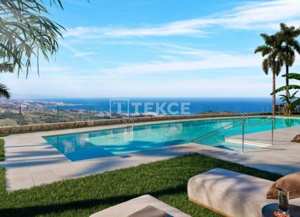 Penthouse for 1 020 000 euro in Casares, Spain