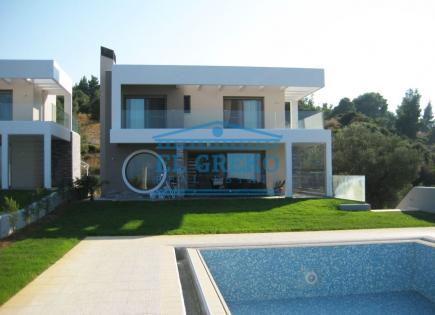 Villa for 675 000 euro in Kassandra, Greece