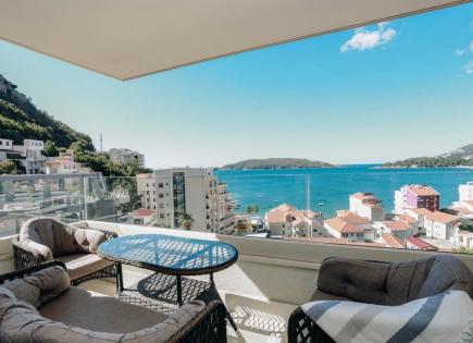 Penthouse for 590 000 euro in Budva, Montenegro