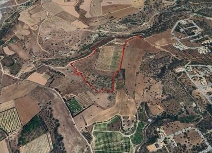 Land for 7 700 000 euro in Paphos, Cyprus