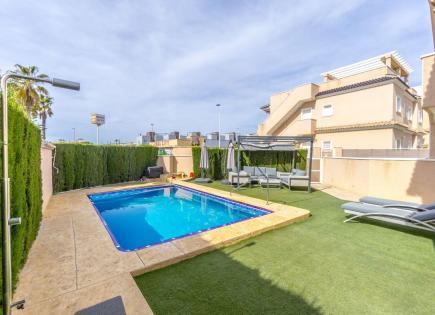 Apartment for 315 000 euro in Torrevieja, Spain
