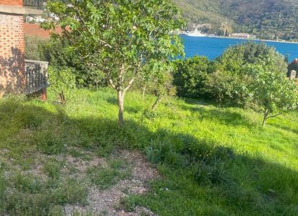 Land for 175 000 euro in Kamenari, Montenegro