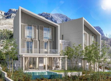 Villa for 850 000 euro in Sveti Stefan, Montenegro