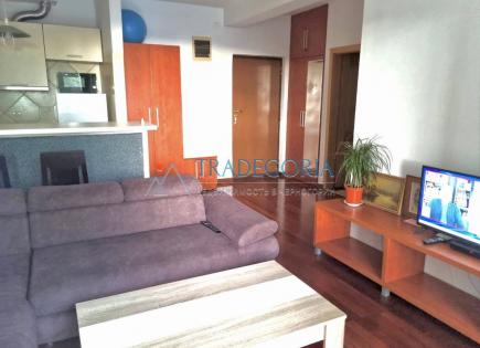 Flat for 110 000 euro in Petrovac, Montenegro