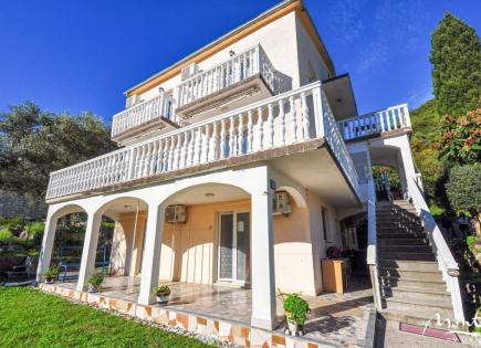 Haus für 550 000 euro in Budva, Montenegro