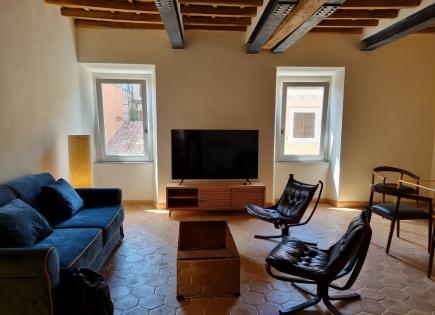 Apartamento para 4 000 euro por mes en Roma, Italia