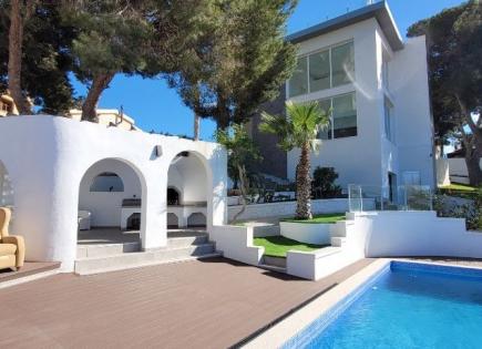 Villa für 950 000 euro in Los Balcones, Spanien