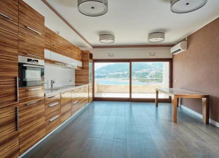 Penthouse pour 750 000 Euro à Budva, Monténégro