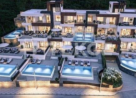 Apartment for 1 650 000 euro in Benidorm, Spain