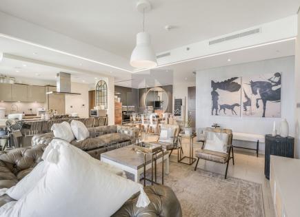 Apartment for 728 794 euro in Dubai, UAE
