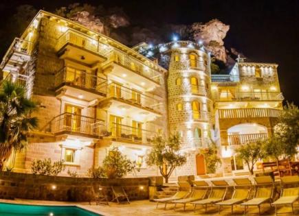 Hotel for 4 000 000 euro in Budva, Montenegro