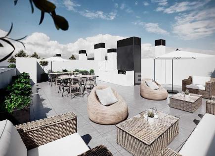 Apartment for 330 000 euro in Malaga, Spain