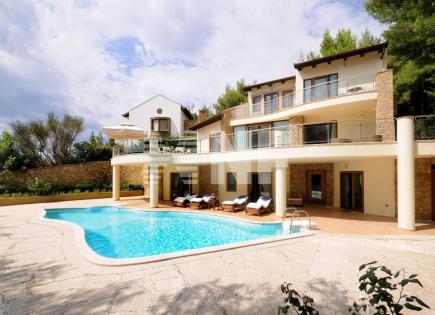 Villa for 2 500 000 euro in Sani, Greece