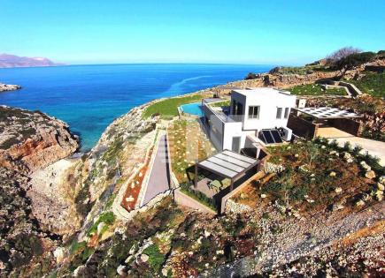 Villa for 3 000 000 euro in Greece