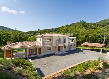 Villa for 1 400 000 euro in La Garde-Freinet, France