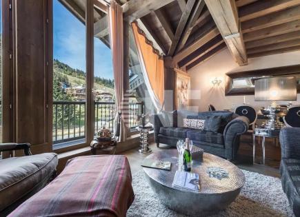 Apartment for 2 600 000 euro in Courchevel, France