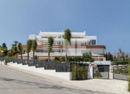 Flat for 2 400 000 euro in Marbella, Spain