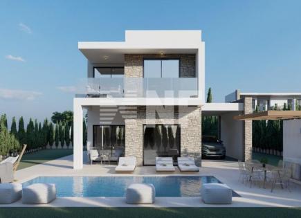 Mansion for 880 000 euro in Paphos, Cyprus