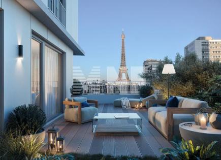 Flat for 854 000 euro in Paris, France