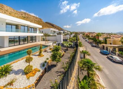 Villa for 3 950 000 euro in Finestrat, Spain