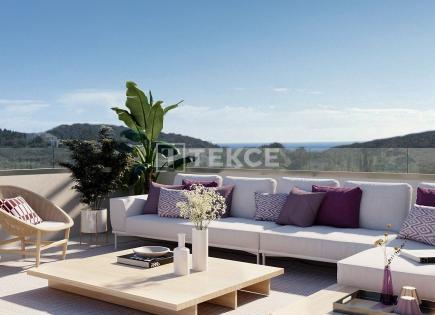 Penthouse for 335 000 euro in Casares, Spain