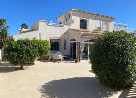 House for 229 000 euro in Playa Flamenca, Spain