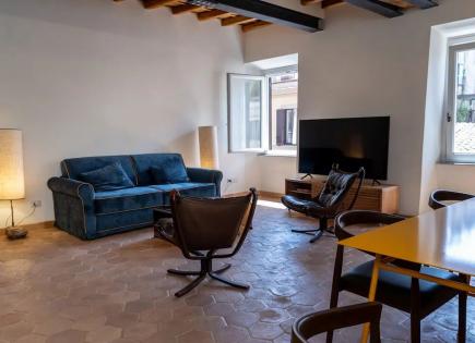 Apartment for 1 200 000 euro in Rome, Italy